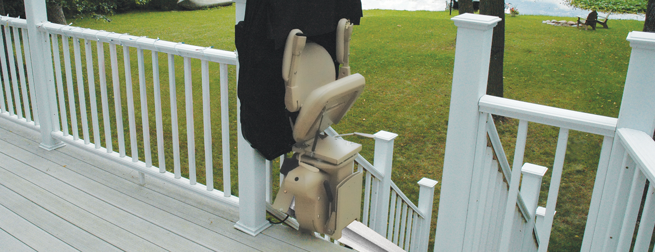 KRAUS outdoor outside exterior chair stair lift